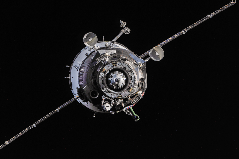 Illustration for article titled Dammit, Congress: Just Buy NASA its Own Space Taxi, Already